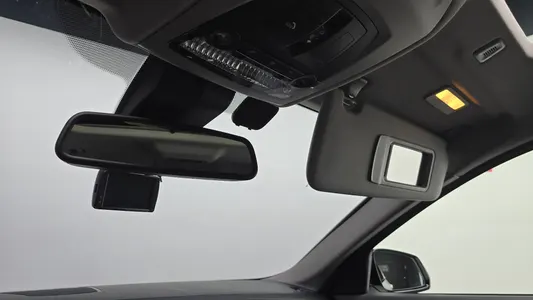 BMW 5 Series (F10) 520d M 2015 27