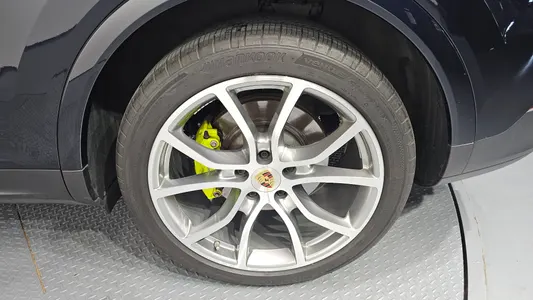 Porsche (PO536) 3.0 E- 2020 21
