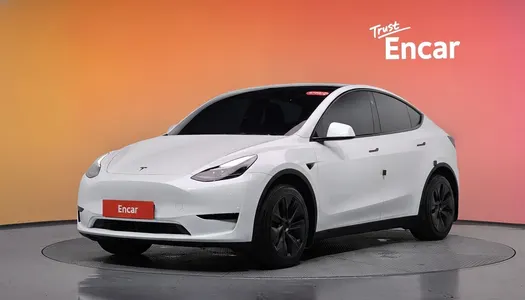 Tesla Y RWD 2024