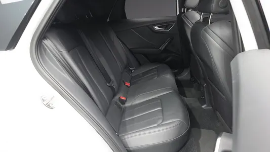 Audi Q2 35 TDI 2023 12