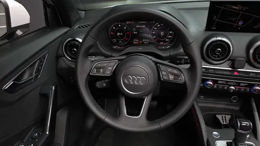 Audi Q2 35 TDI 2023 13