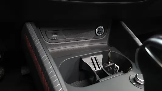 Audi Q2 35 TDI 2023 33