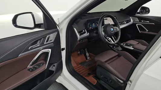 BMW X1 (U11) xDrive 20i M 2025 9