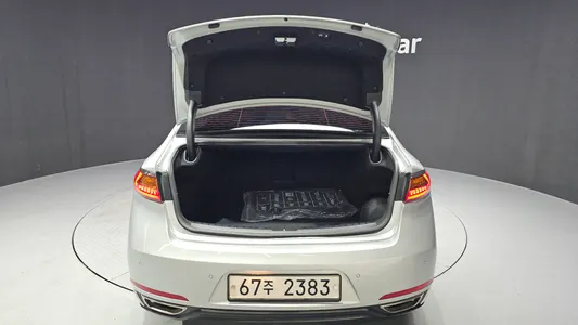 Kia K7 2018 35