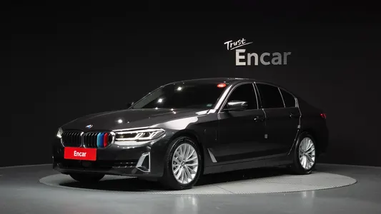 BMW 5 Series (G30) 530e 2020