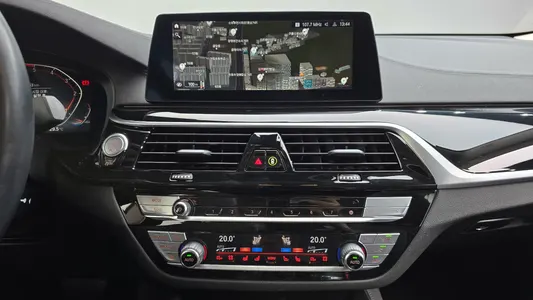 BMW 6 Series GT (G32) 620d 2019 12