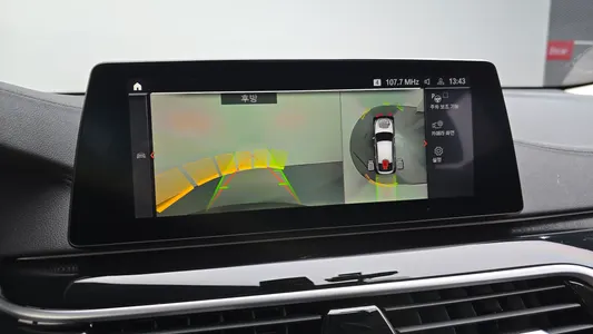 BMW 6 Series GT (G32) 620d 2019 14