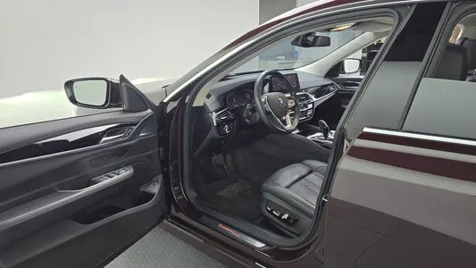 BMW 6 Series GT (G32) 620d 2019 10