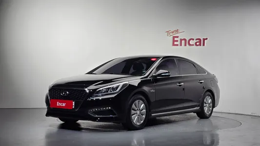 Hyundai LF 2.0 HEV 2016