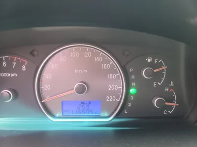 Hyundai HD 1.6 VVT S16 2008 8