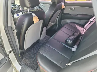 Hyundai HD 1.6 VVT S16 2008 14