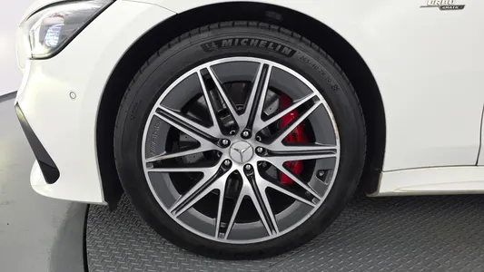 Mercedes-Benz AMG GT 4 43 4MATIC+ 2023 5