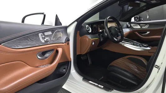 Mercedes-Benz AMG GT 4 43 4MATIC+ 2023 10