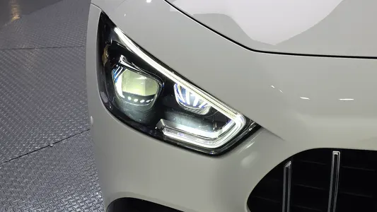 Mercedes-Benz AMG GT 4 43 4MATIC+ 2023 22