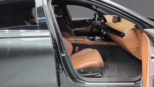 Genesis G80 (RG3) 2.5 2WD 2023 11