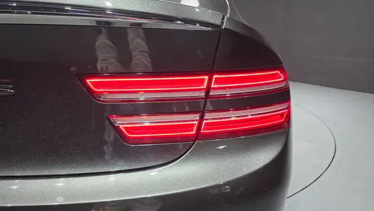 Genesis G80 (RG3) 2.5 2WD 2023 23