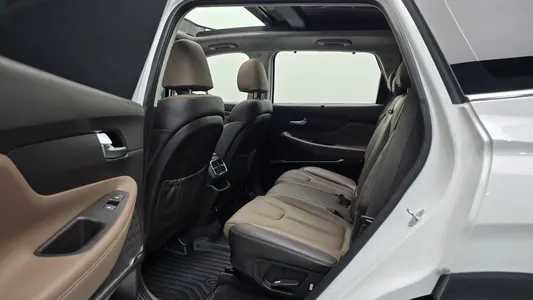 Hyundai TM 2.0T 2WD 2019 12