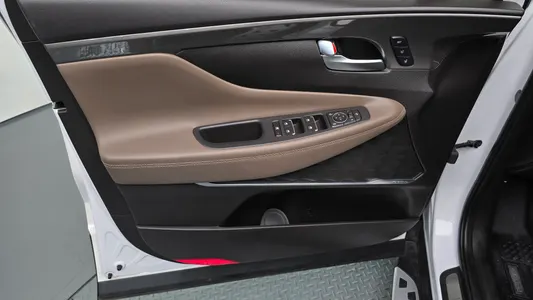 Hyundai TM 2.0T 2WD 2019 24