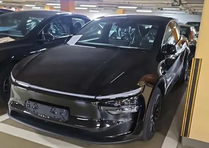 Tesla Y L AWD 2026