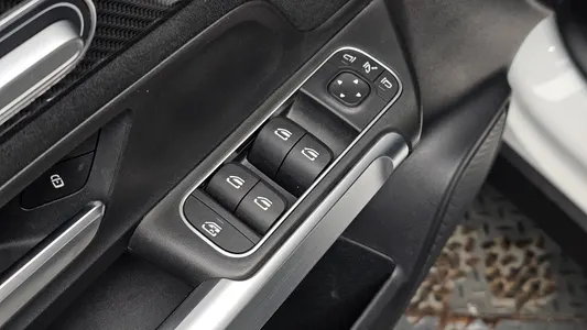 Mercedes-Benz GLB-Class X247 GLB250 4MATIC 2021 29