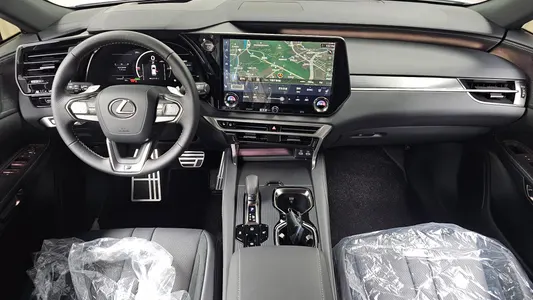 Lexus RX500h 5 F-Sport 2026 7