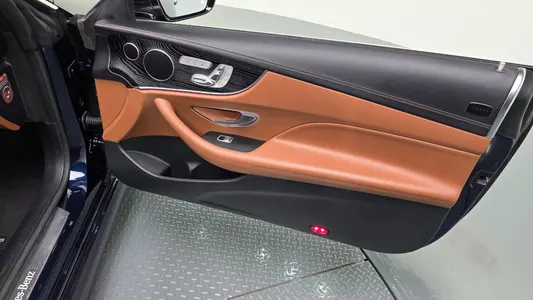 Mercedes-Benz E-Class W213 E220d 2018 26