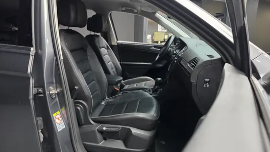 Volkswagen 2 2.0 TDI 2020 10