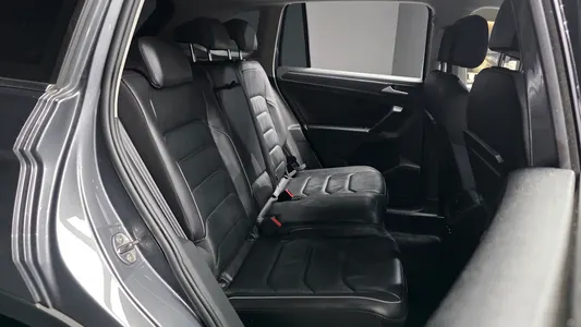 Volkswagen 2 2.0 TDI 2020 11