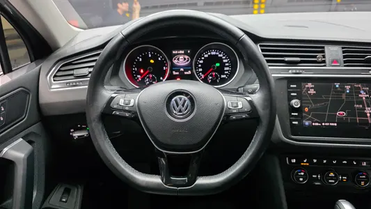 Volkswagen 2 2.0 TDI 2020 12