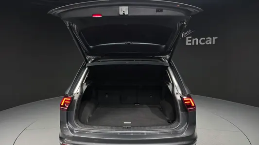 Volkswagen 2 2.0 TDI 2020 19