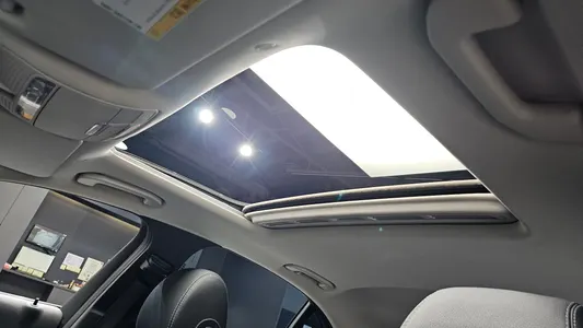 Mercedes-Benz E-Class W213 E200 2017 17