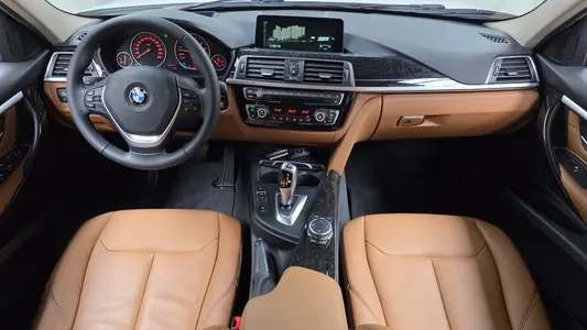 BMW 3 Series (F30) 320i 2016 7