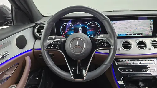 Mercedes-Benz E-Class W213 E250 2021 13