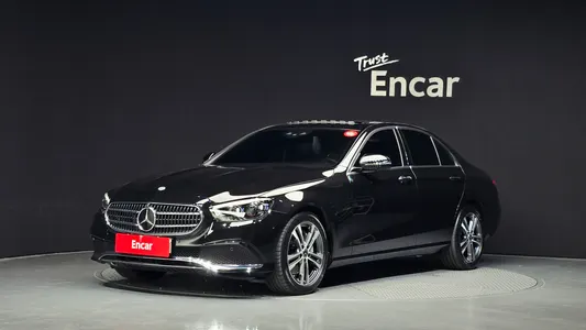 Mercedes-Benz E-Class W213 E350 4MATIC 2022