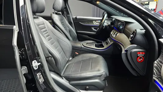 Mercedes-Benz E-Class W213 E350 4MATIC 2022 12