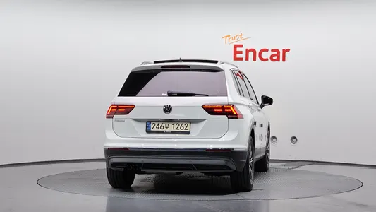 Volkswagen 2 2.0 TDI 2020 4