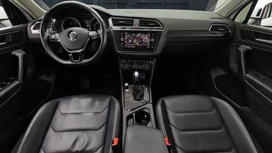 Volkswagen 2 2.0 TDI 2020 7