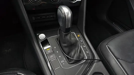 Volkswagen 2 2.0 TDI 2020 9