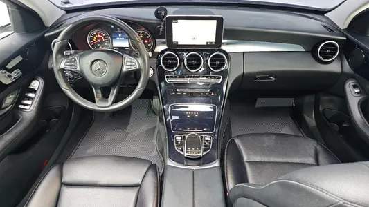 Mercedes-Benz C-Class W205 C200 2017 7