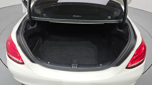 Mercedes-Benz C-Class W205 C200 2017 16