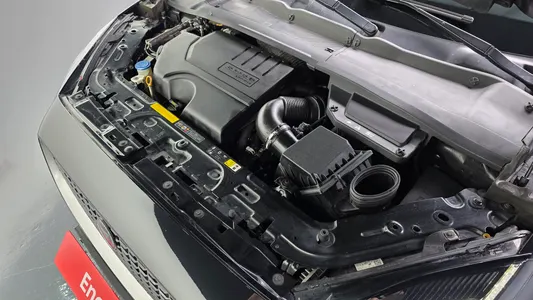 Jaguar E-PACE P250 R- SE 2018 6
