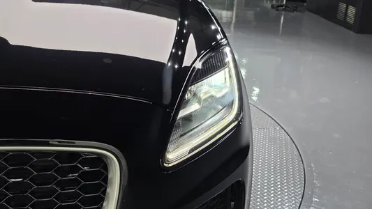 Jaguar E-PACE P250 R- SE 2018 22