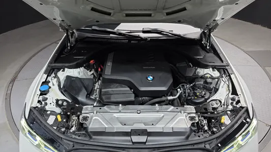 BMW 3 Series (G20) 320i M 2022 6