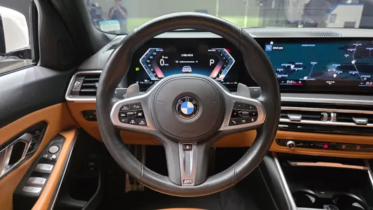 BMW 3 Series (G20) 320i M 2022 13