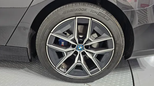 BMW i5 (G60) eDrive 40 M 2023 21