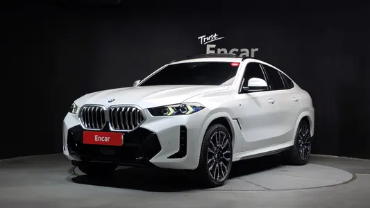 BMW X6 (G06) xDrive40i M 2025