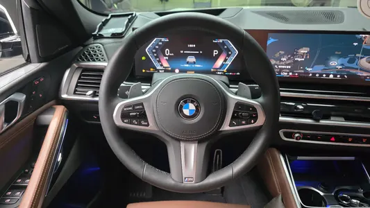 BMW X6 (G06) xDrive40i M 2025 13