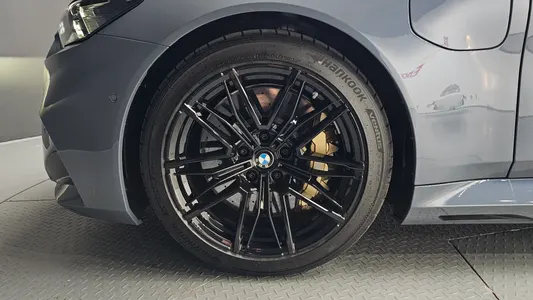 BMW M5 (G90) M5 2026 5