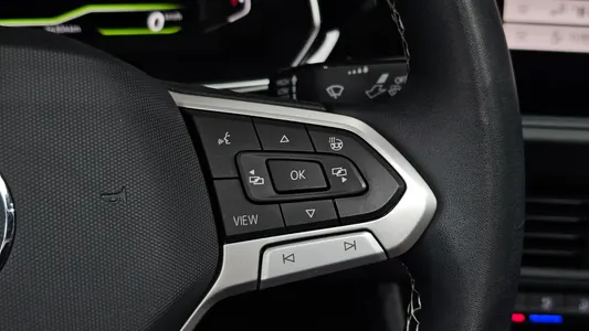Volkswagen 7 1.5 TSI 2022 14