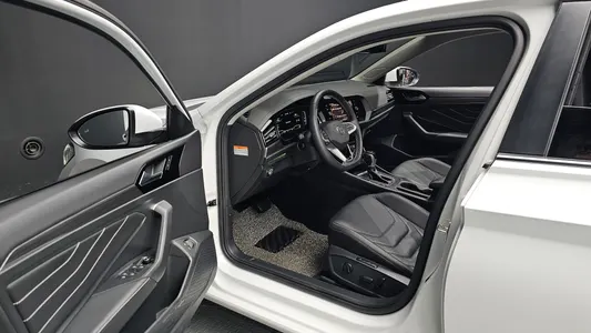 Volkswagen 7 1.5 TSI 2022 9